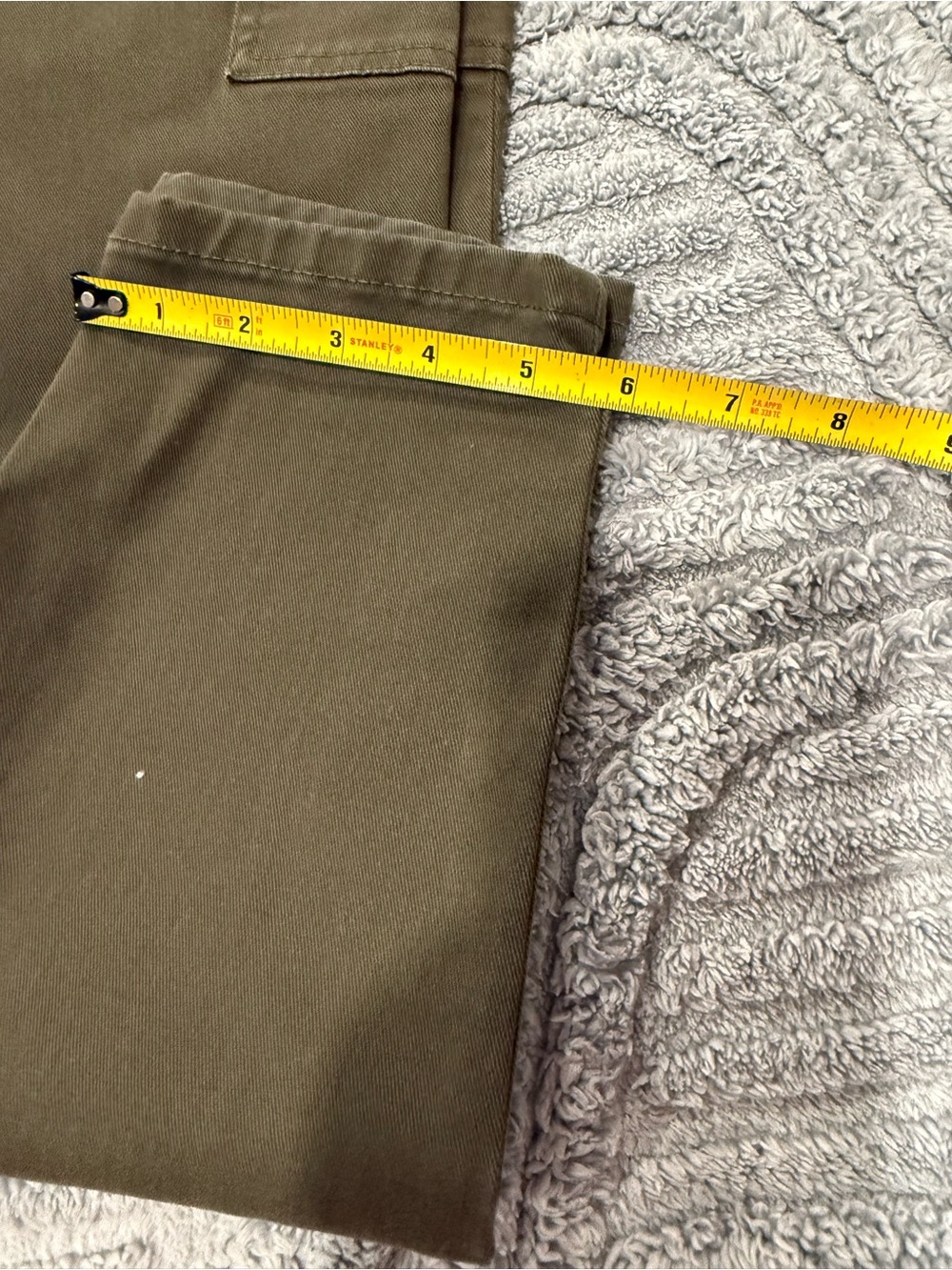 Banana Republic Olive Green High-Rise Cargo Jeans - Picture 2 of 11